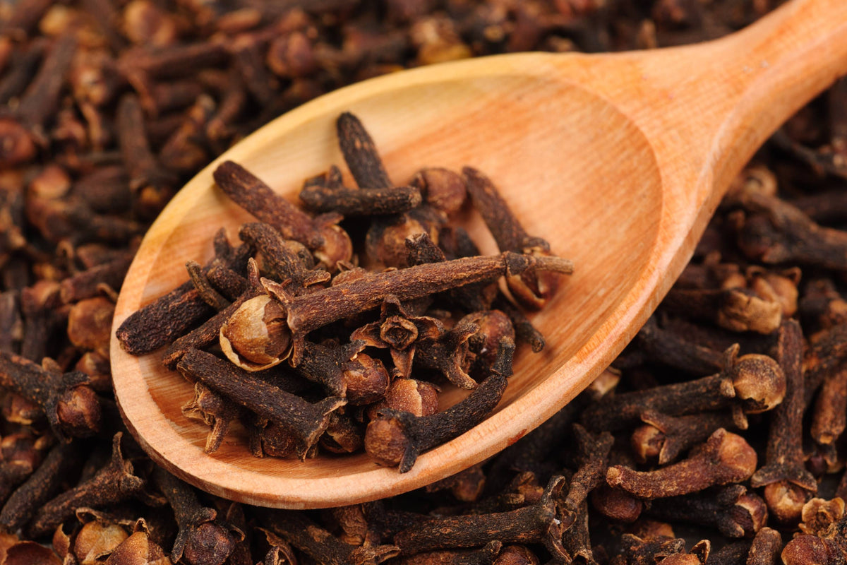 Cloves Uncovered: Dive into Their Aromatic Legacy