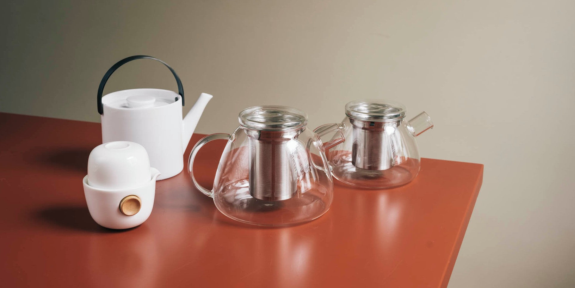 Tea pots & Co.